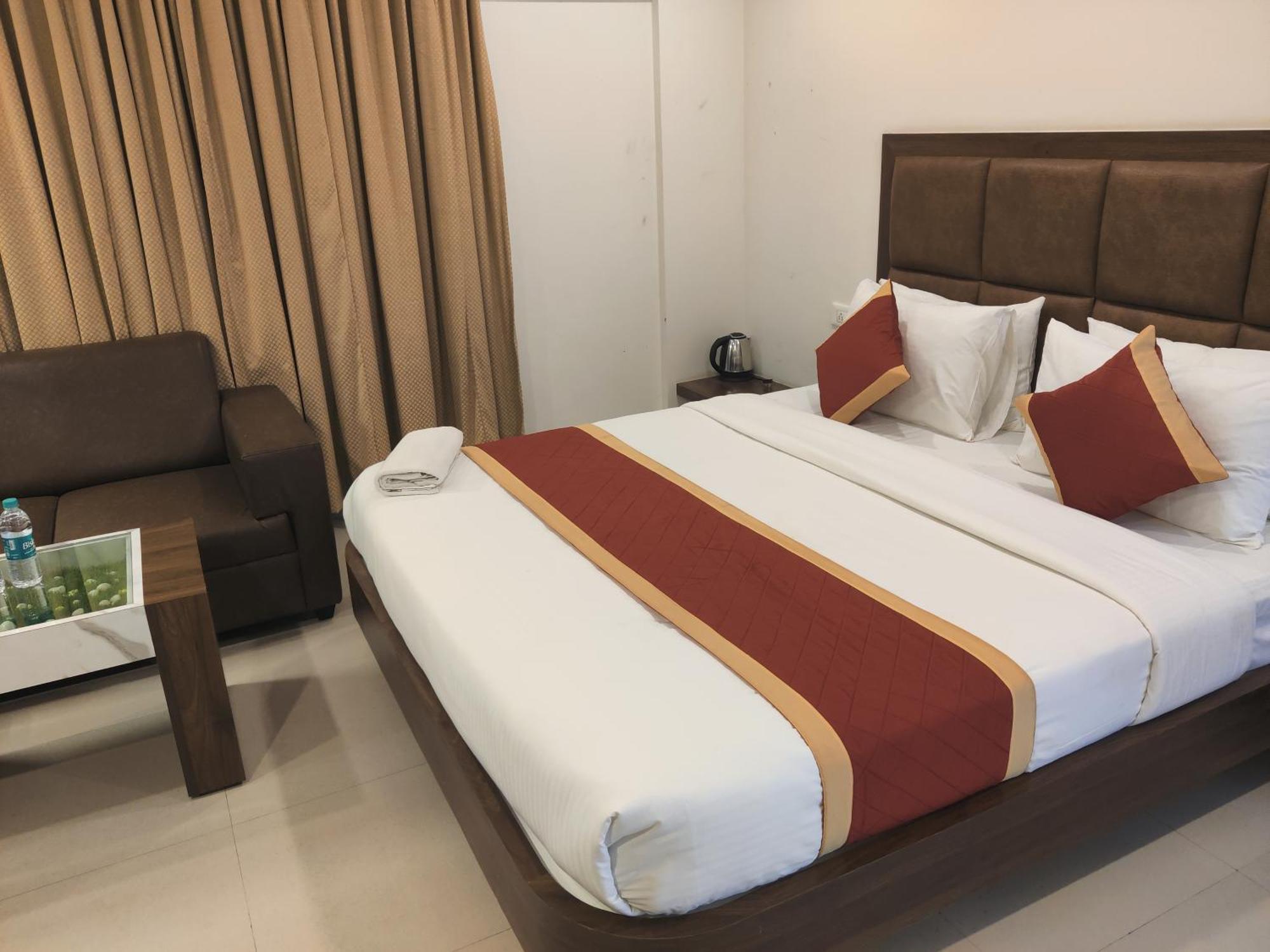 Relax Inn Dod Jala Exterior photo
